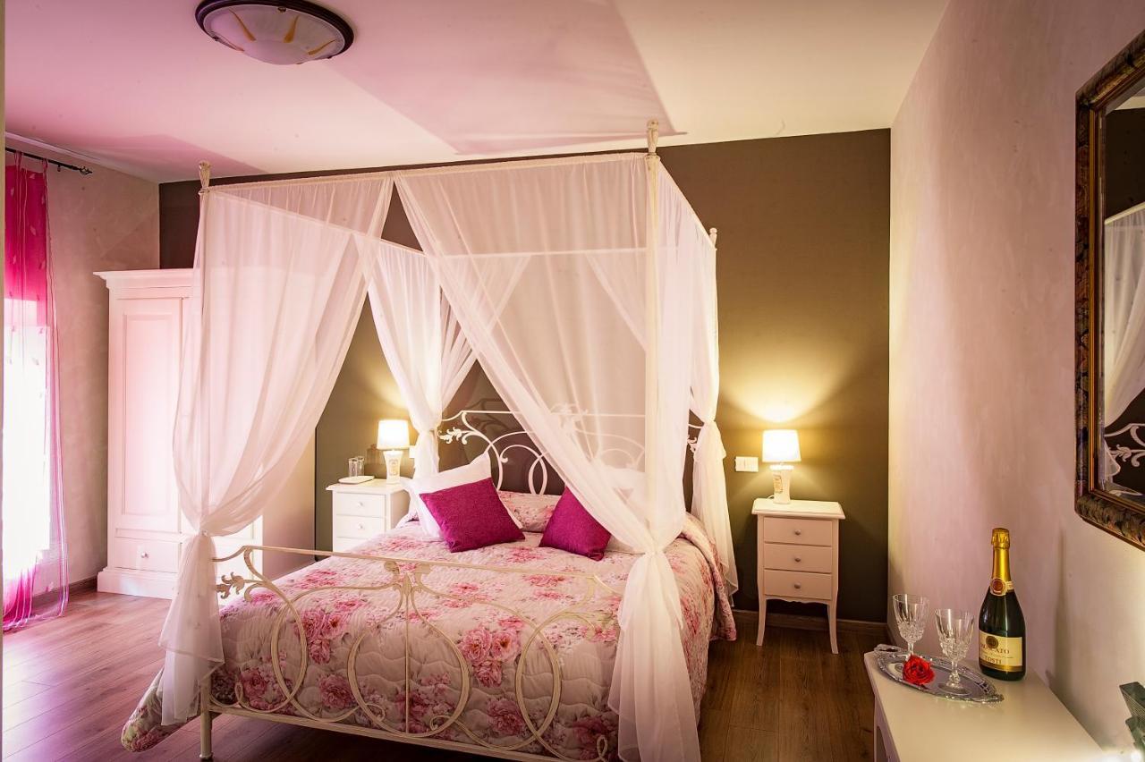 Bed and Breakfast La Rocchetta Valeggio sul Mincio Exteriér fotografie